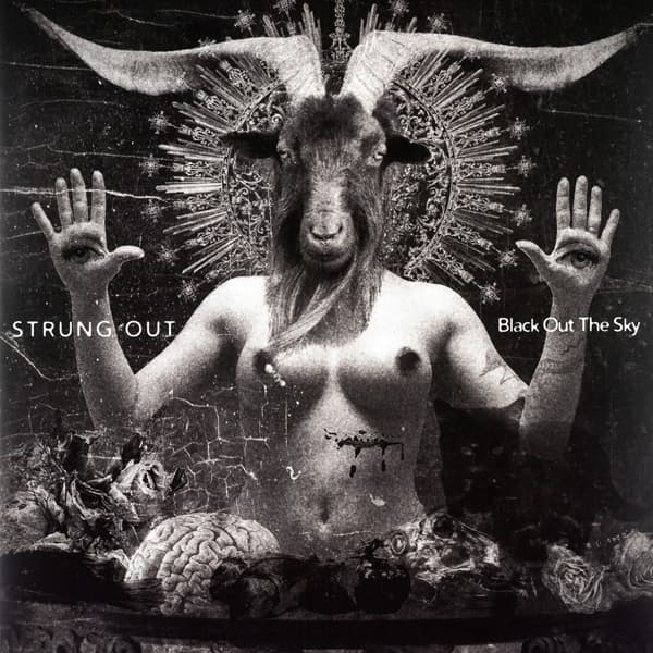 Strung Out - Black Out The Sky (LP)