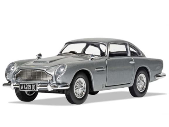 James Bond - James Bond - Aston Martin Db5 - No Time To Die Die Cast 1:36 Scale (Merchandise Collectible)