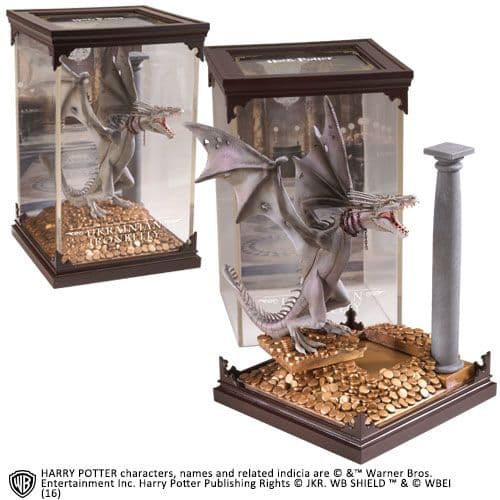 Noble Collection - Magical Creatures - Ukrainain Iron Belly Dragon